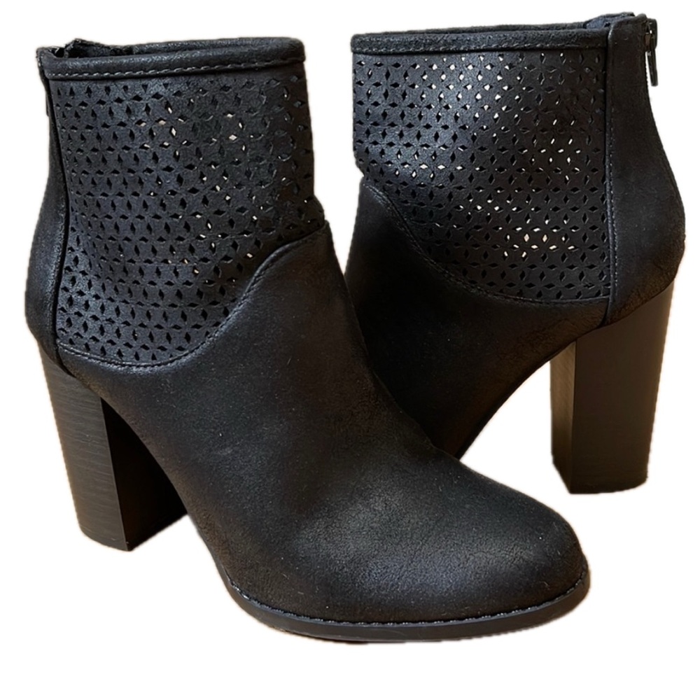Apt 9 Black Booties Back Zip Up Ankle Boots sz 8.5